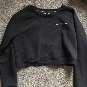 Alphalete crop sweatshirt